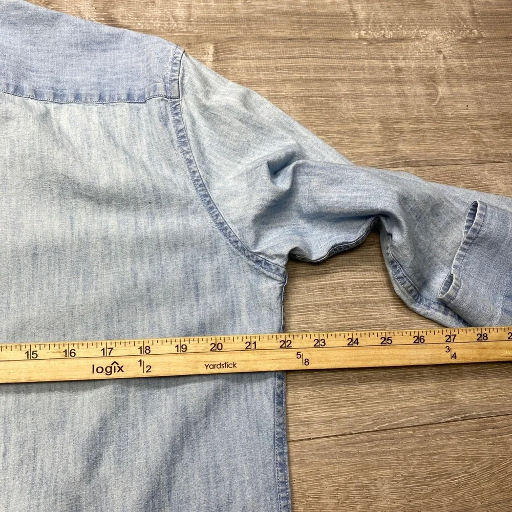 Banana Republic Button Down Shirt Mens M Blue Slim Fit Chambray Denim Fade